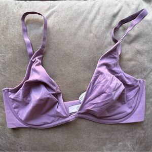 Victoria's Secret unlined bra 32d